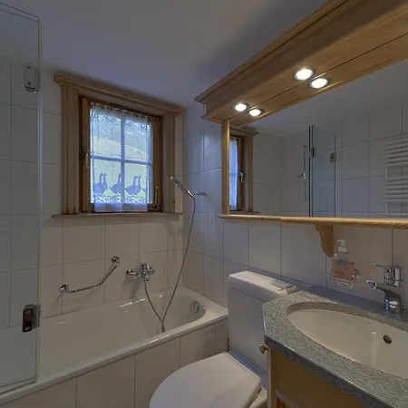Chesa La Funtauna - Celerina Apartment *
